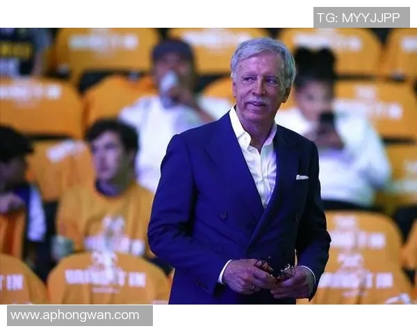 英超杨丽专访回顾她的排球历程与心路历程分享