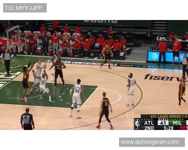 南京羽毛球队整体压制现象分析与热点解读探讨