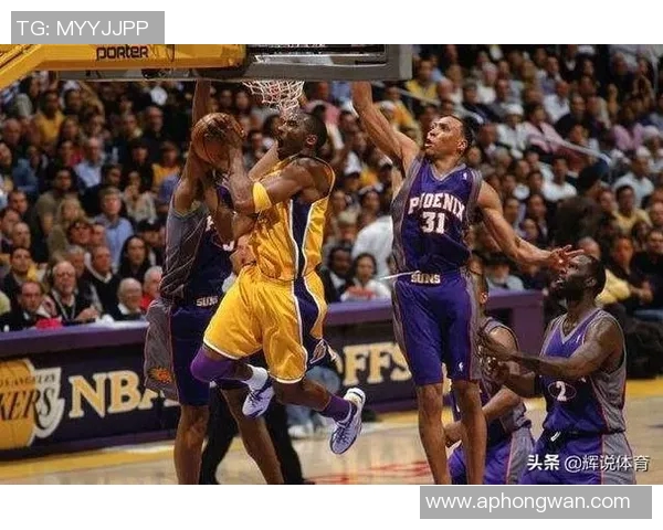 体育实时数据重庆篮球队盯防策略分析及其对比赛结果的影响探讨